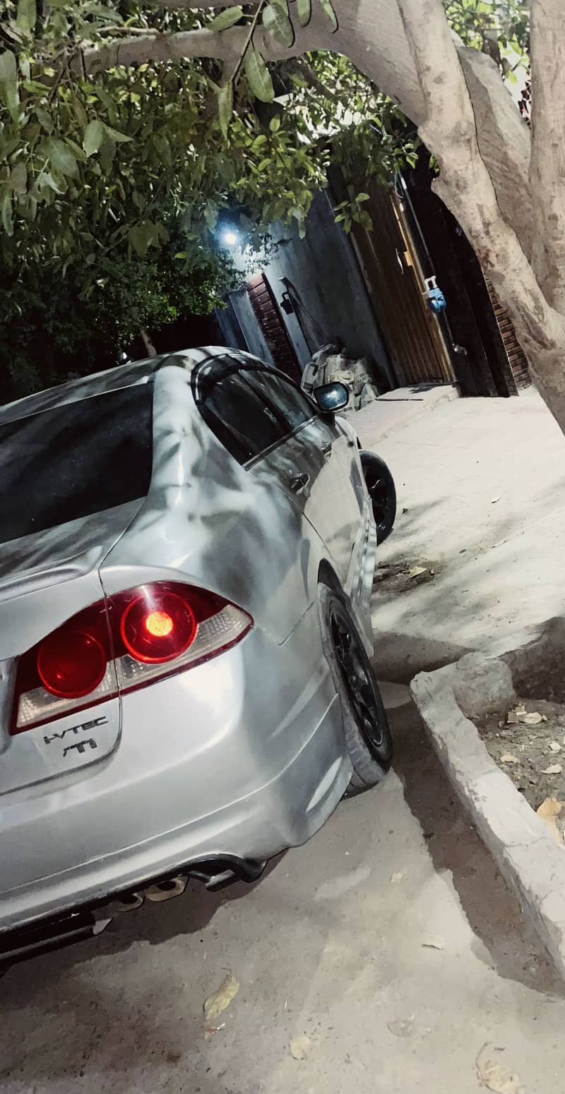 Honda civic 2007 6