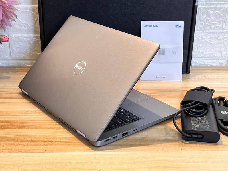 Dell Latitude 5330 ~ Core i5 12th Gen ~ Touchscreen Business Beast 0