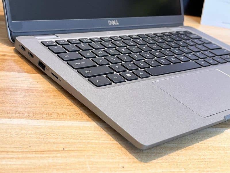 Dell Latitude 5330 ~ Core i5 12th Gen ~ Touchscreen Business Beast 2