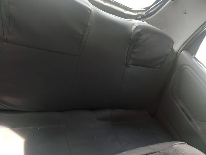 Suzuki Alto 2011 7