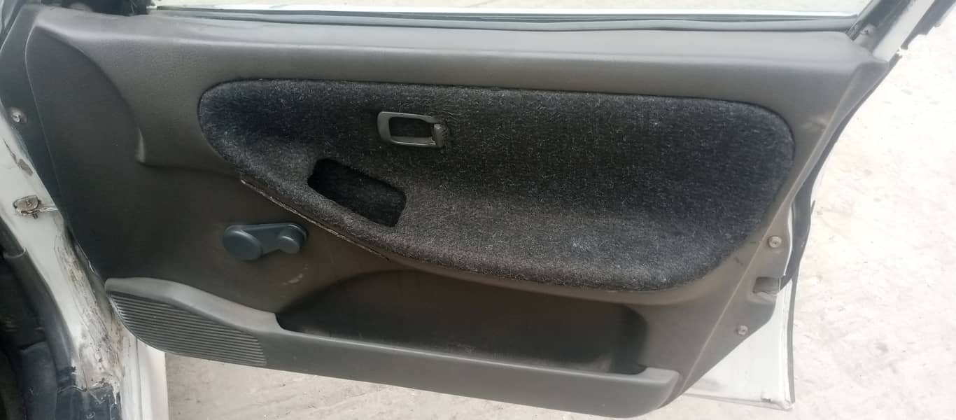 Nissan Sunny 1993 10