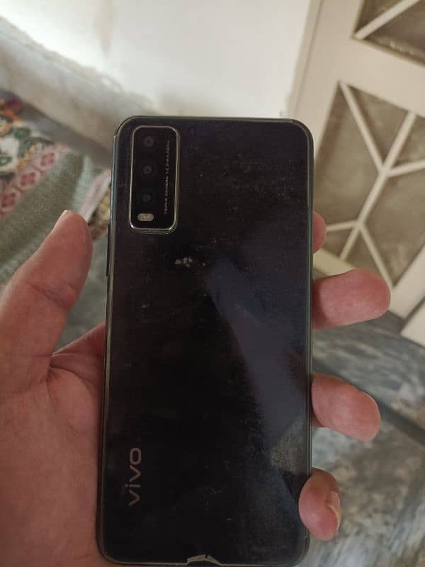 VIVO Y20s[G] 4