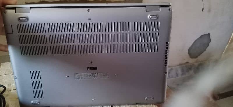 Dell Latitude 5