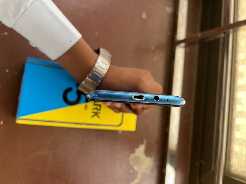 tecno spark 5 air 4