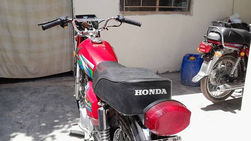 Honda 125 23 model for sale 5