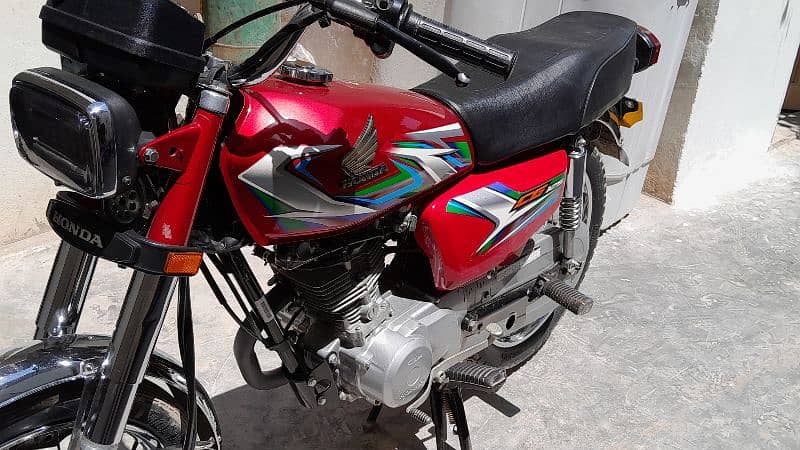 Honda 125 23 model for sale 6