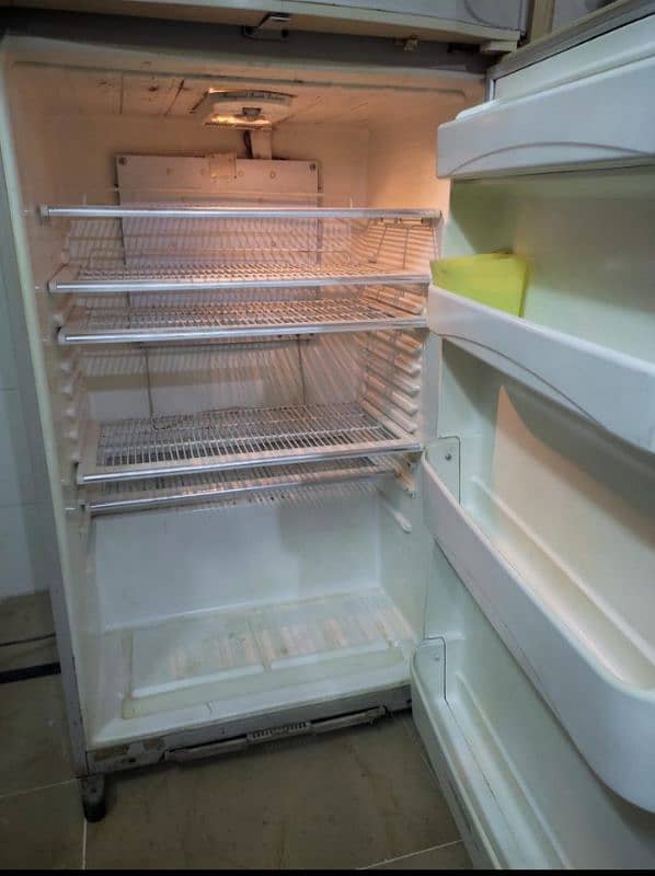 Dawlance fridge model 919965 4