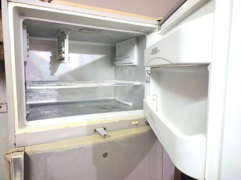 Dawlance fridge model 919965 9