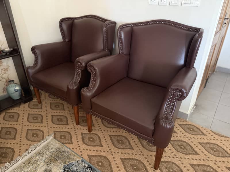 Leatherette Room Chairs 2