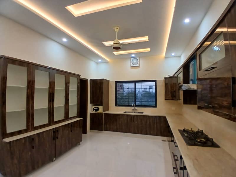 1 kanal Upper Portion Is Available for Rent In Jubilee Town 1