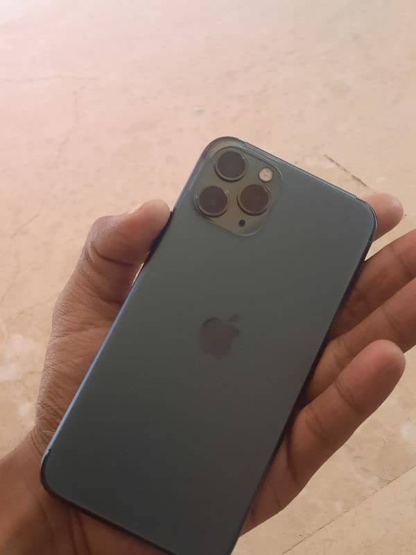 Iphone 11 pro 256 ( Non pta factory unlocked) 0