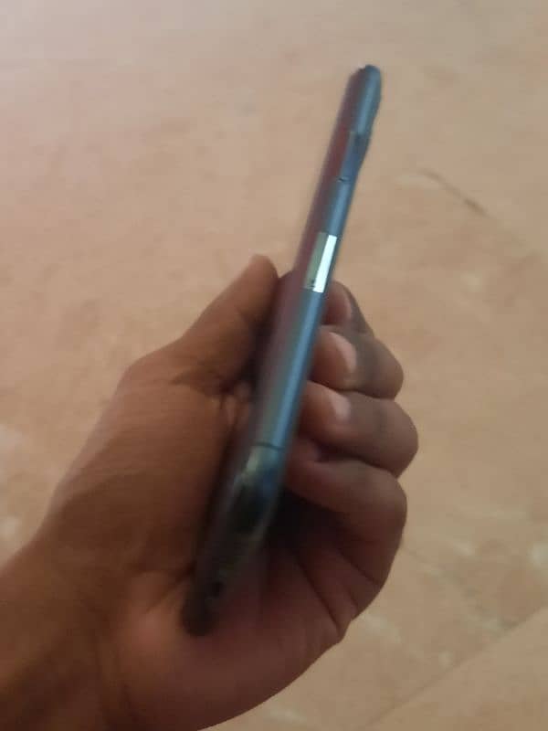 Iphone 11 pro 256 ( Non pta factory unlocked) 3