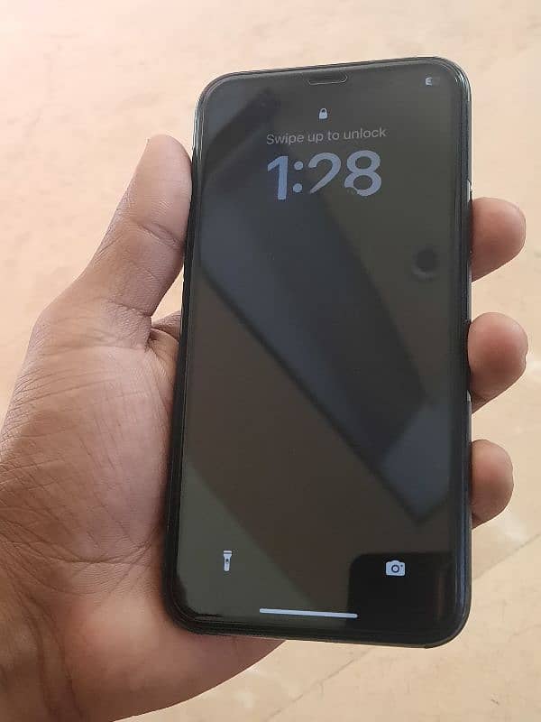 Iphone 11 pro 256 ( Non pta factory unlocked) 4