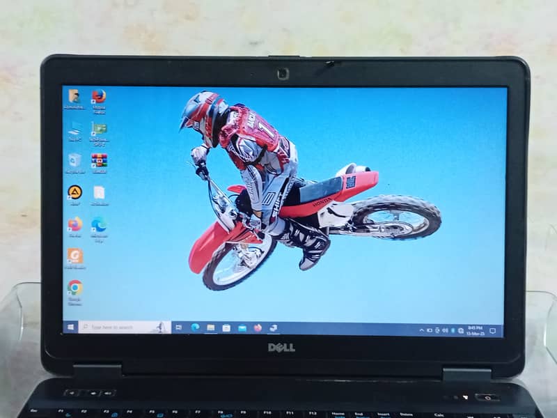 Dell Latitude E6540 (i5 4th 8GB Ram 256 GB SSD) 4