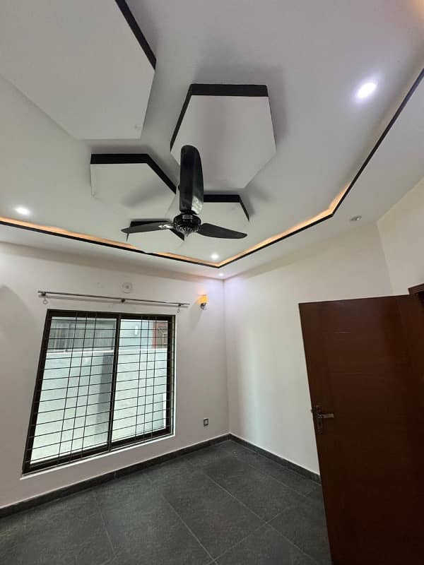 10 Marla Modern Design House Available For Rent In Sector E Bahria Town Lahore 10