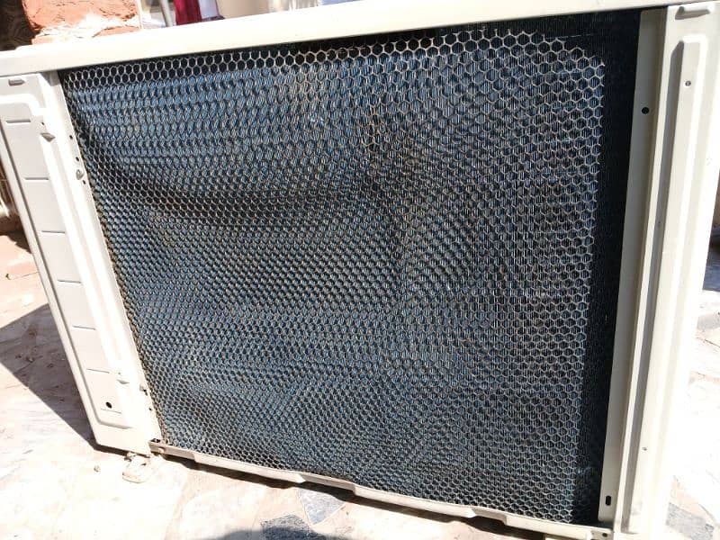 PEL 1 Ton Split A. C (Conventional) 5