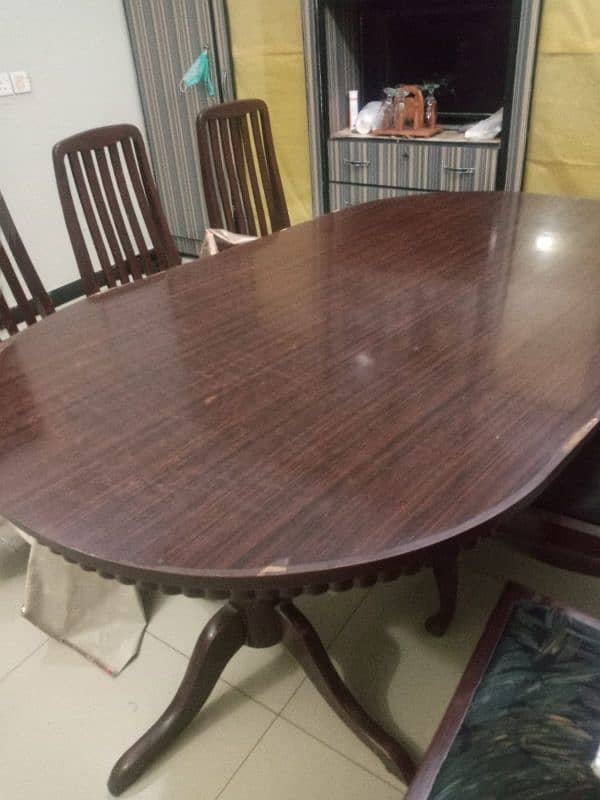 6 seater dining table with good quality 0