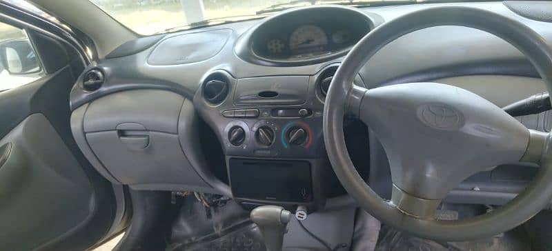 Toyota Vitz 1999 1