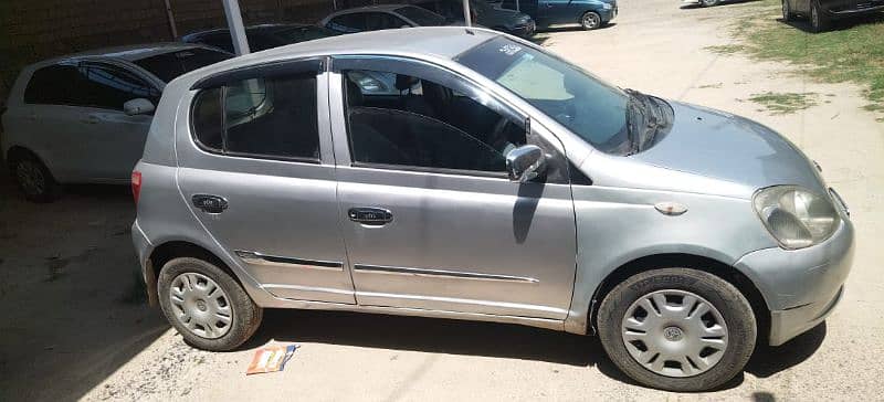 Toyota Vitz 1999 6