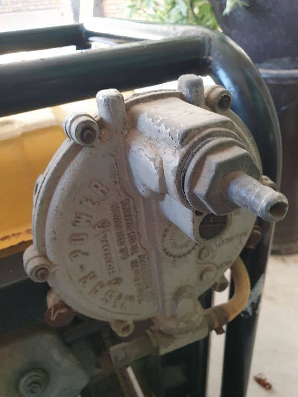 Firman 6.5 KVA SPG8500E2 Generator 5