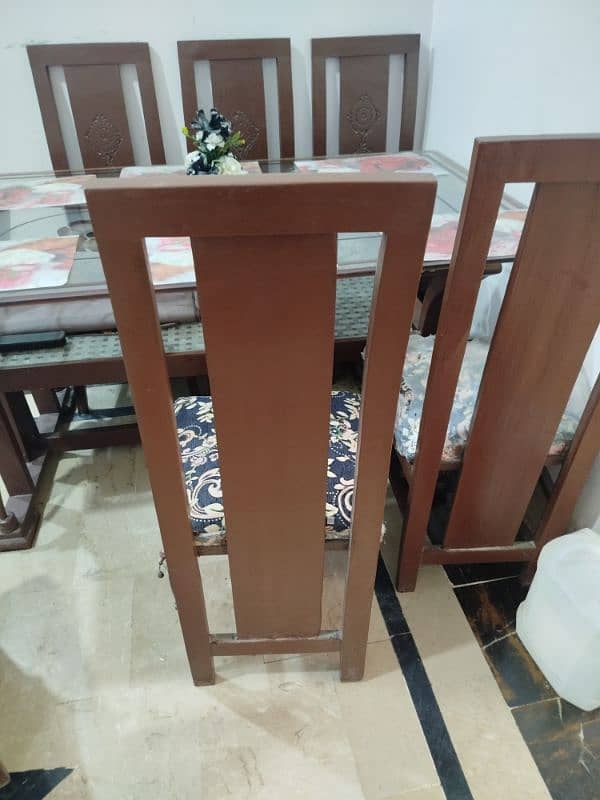 Dining Table with six chairs 1