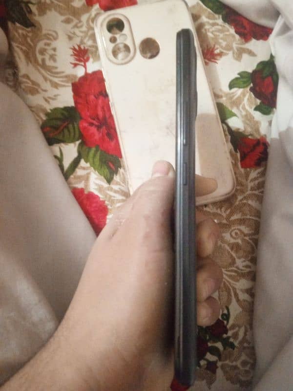 itel A49 (A58 pro 4G) with box 3