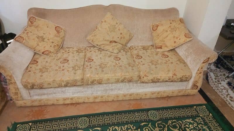 Sofa set for sell 0