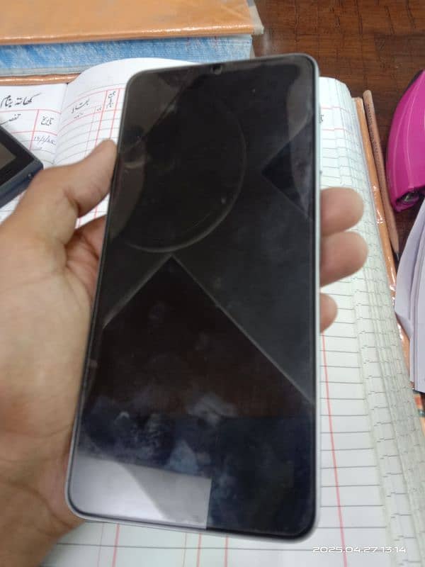 SAMSUNG A06 4