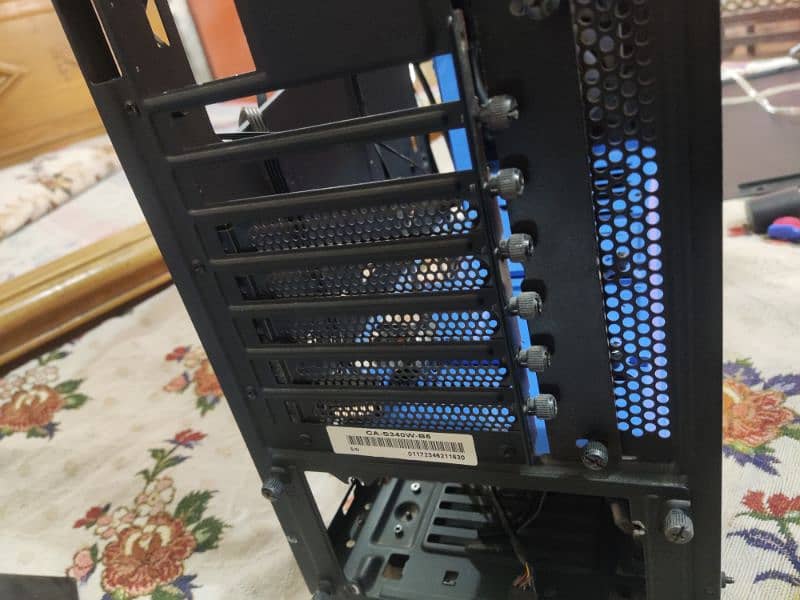 NZXT S340 Elite Computer Case - With Box, RGB Fans and Remote 14