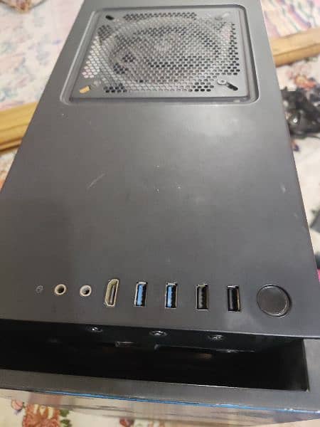 NZXT S340 Elite Computer Case - With Box, RGB Fans and Remote 18
