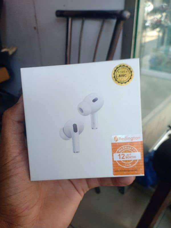 wireless Earphone brand New 0