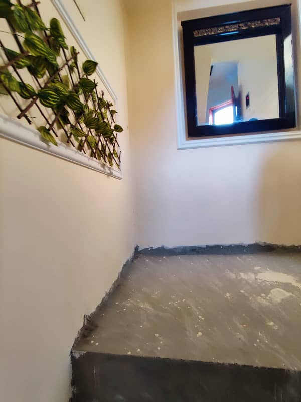 10 MARLA HOUSE FOR SALE LDA AVENUE-1 M BLOCK 1