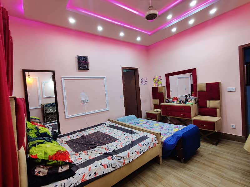 10 MARLA HOUSE FOR SALE LDA AVENUE-1 M BLOCK 17