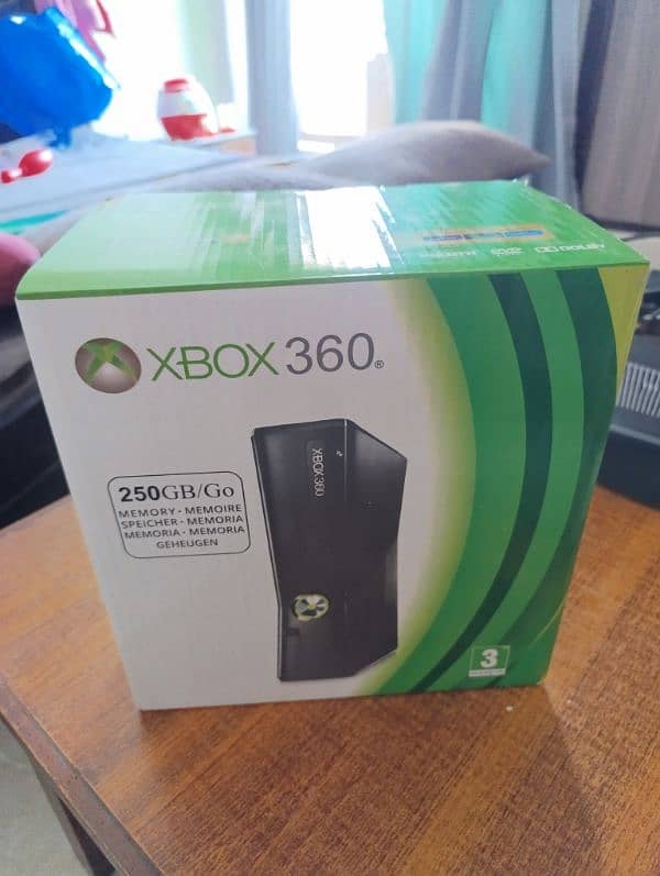 Xbox 360 Slim Version Lush Condition 8