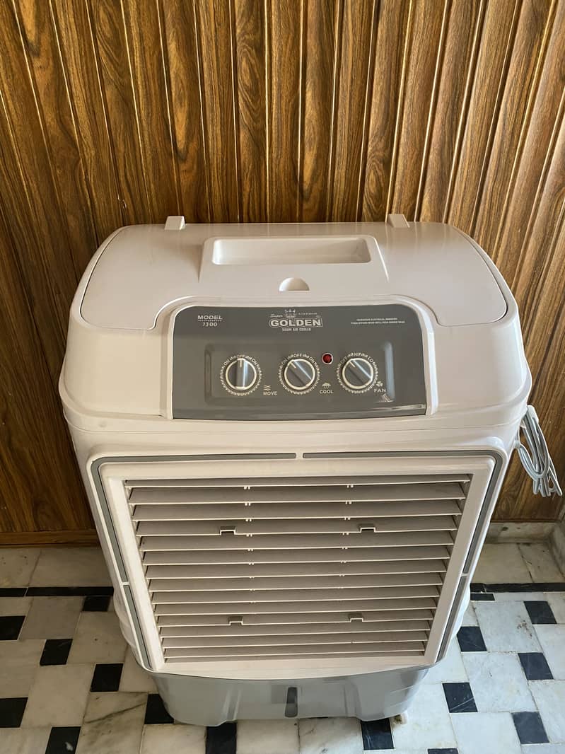 Super Golden Room Air Cooler (Condition 10/10) 1