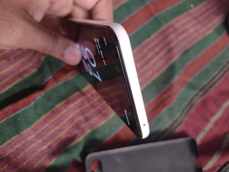 Google Pixel 3 5