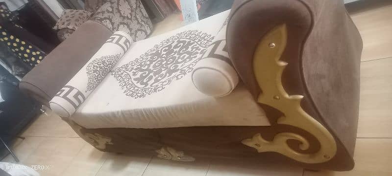 Masahri with storage compartment for sale 2