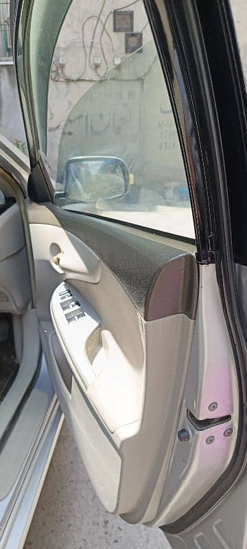 Corolla GLI model 2010 6