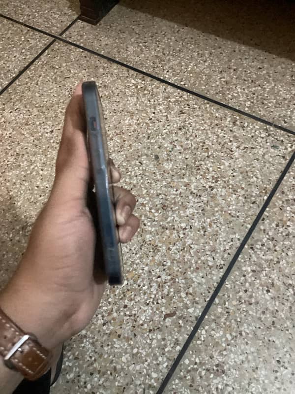 IPHONE 13 JV 7