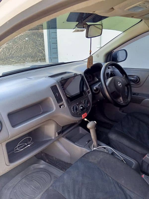 Nissan AD Van 2007 5