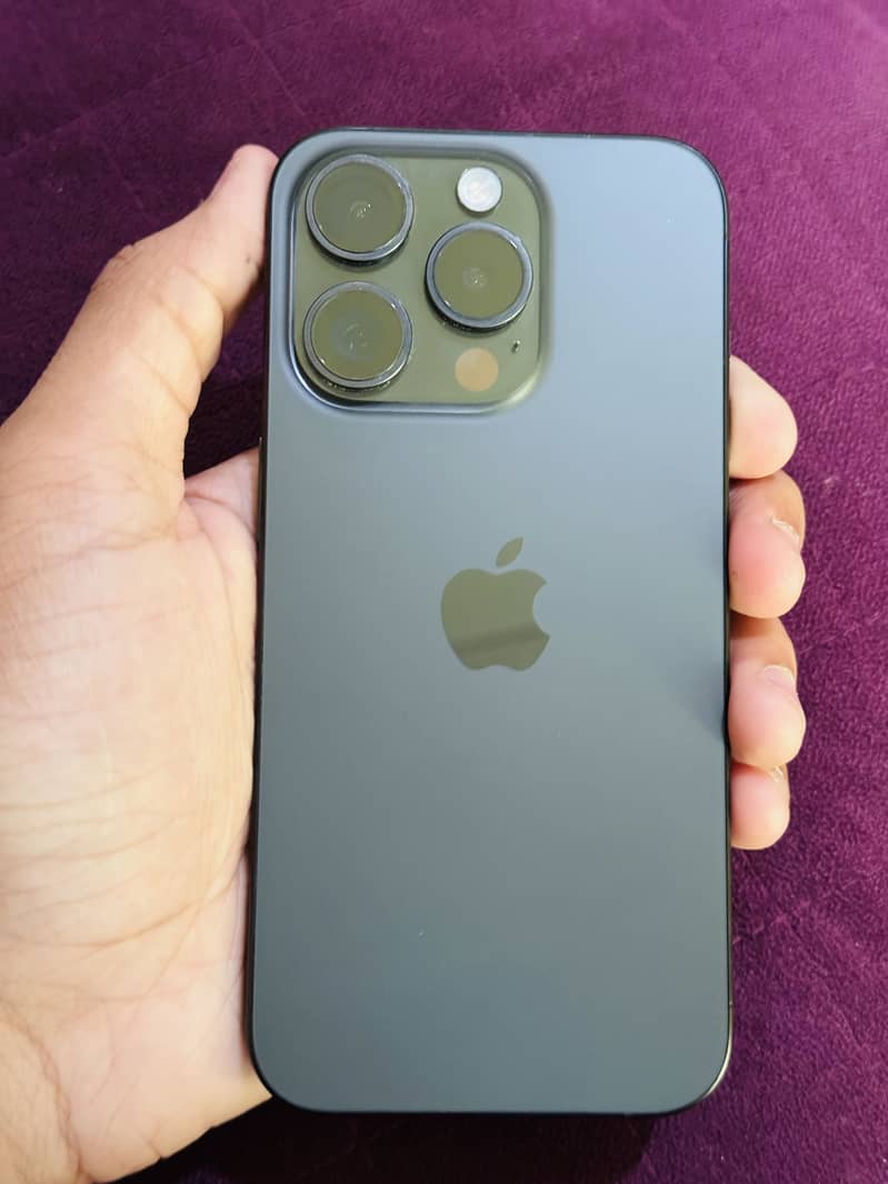 Iphone 15 pro jv 4