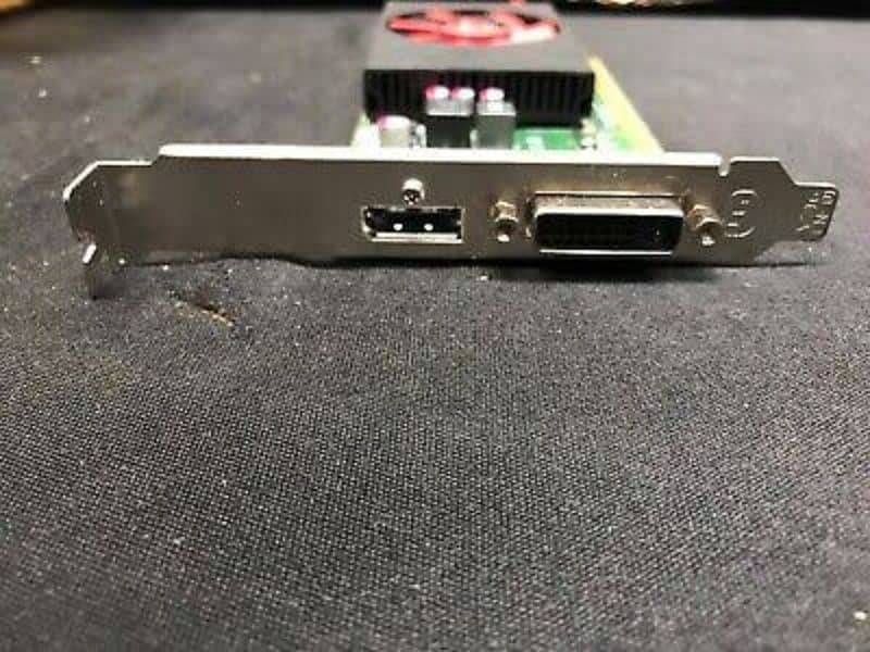 AMD RADEON R5 240 1 GB DDR3 64 BIT FREE FIRE 90+ FPS . . . . 384 cores 1