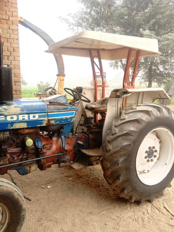 FORD 4610. '" 3