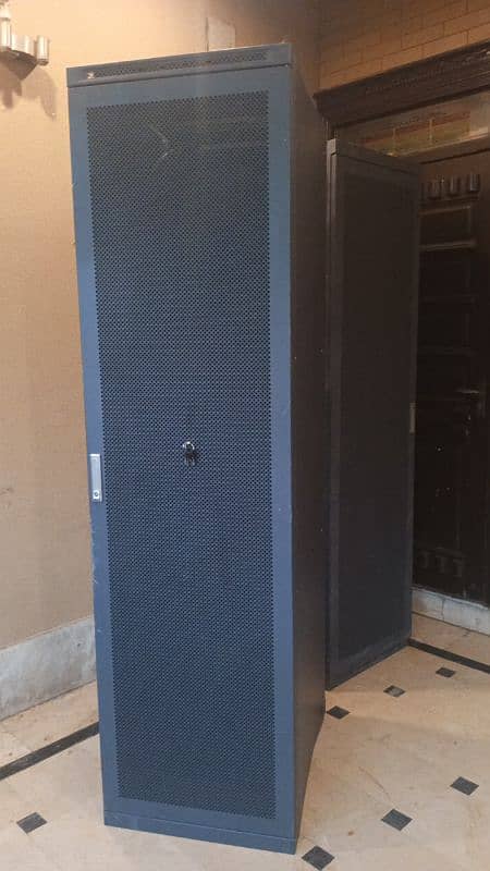 HUAWEI SERVER RACKS CABNIT 0
