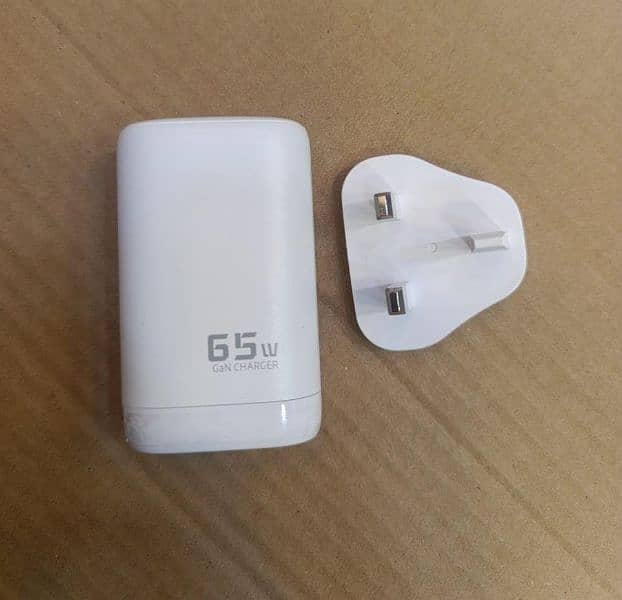 All Mobile Chargers Are Available 100% original 5