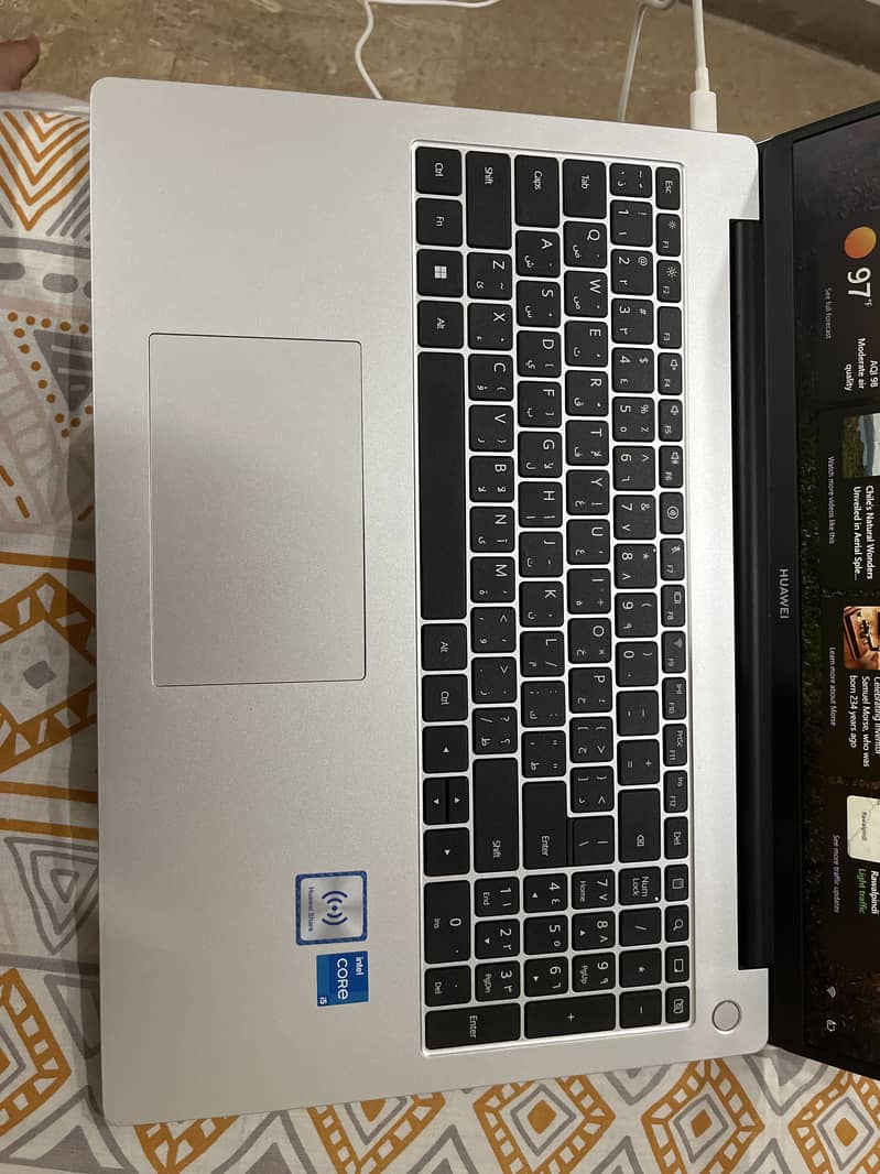 Hauwei d16 core i5 12th gen 1