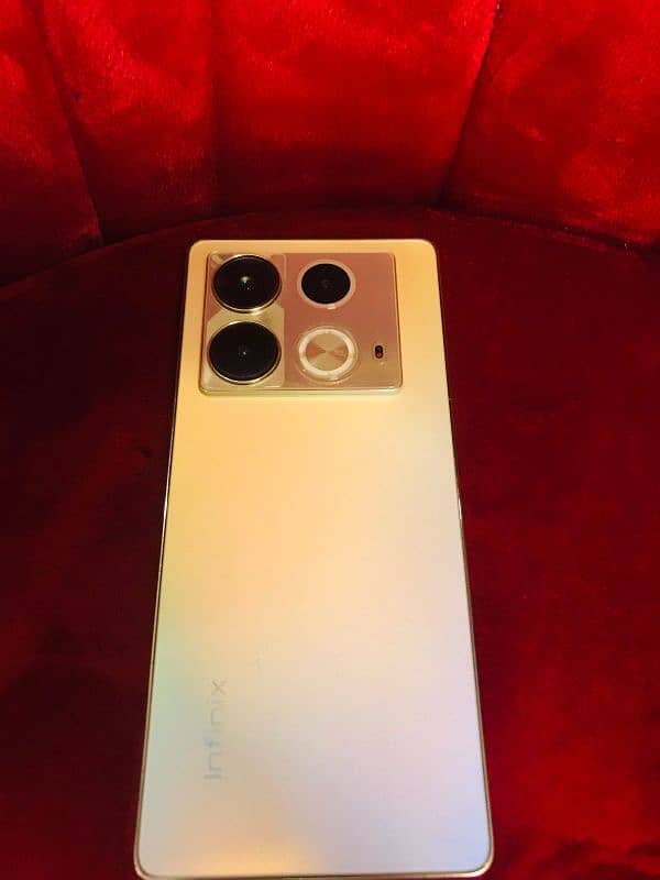infinix note 40 for sale WhatsApp pe rbta krein sirf 9