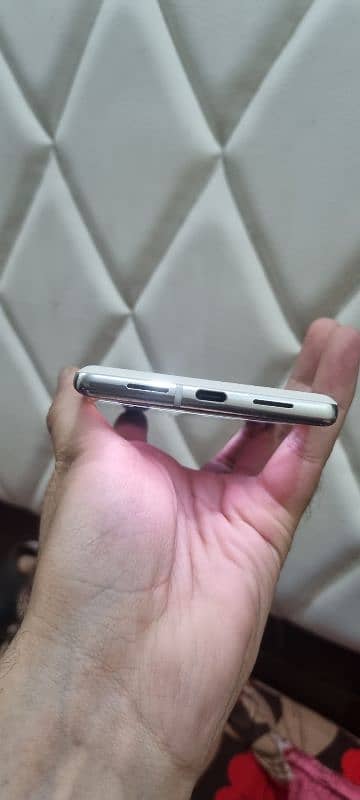 google pixel 6 pro 12/128 15