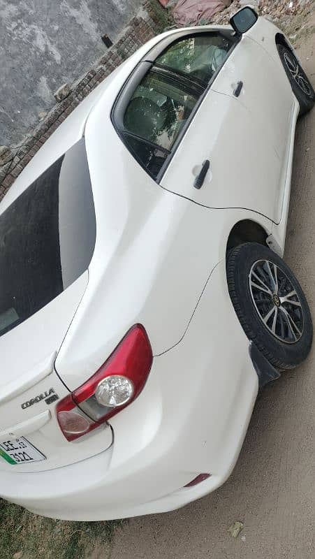 Toyota Corolla XLI 2013 convert GLI 3