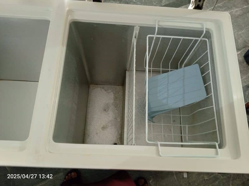 pel double door freezer 1